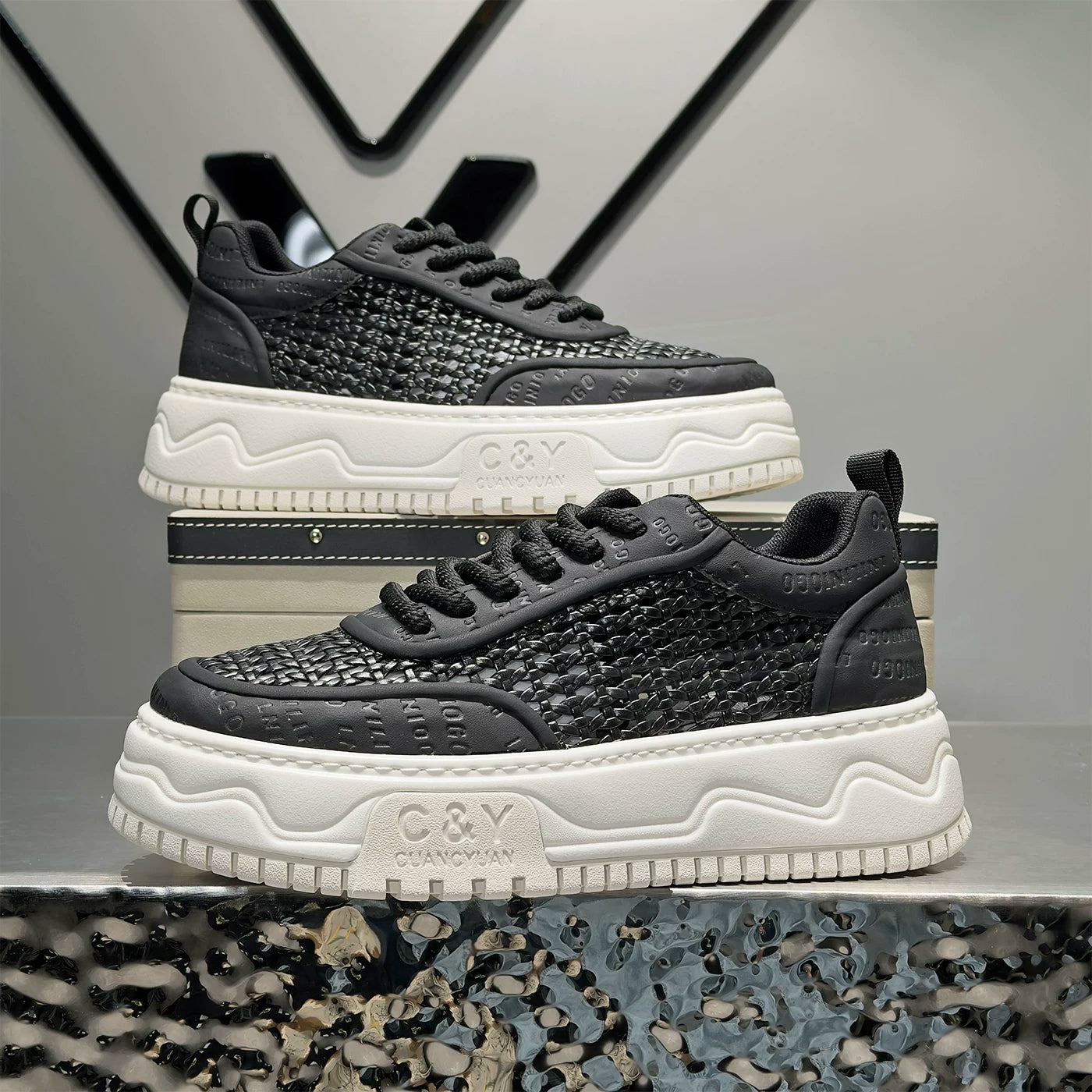 Men's Mesh Cut-Out Low-Top Trendy Clogs Summer New