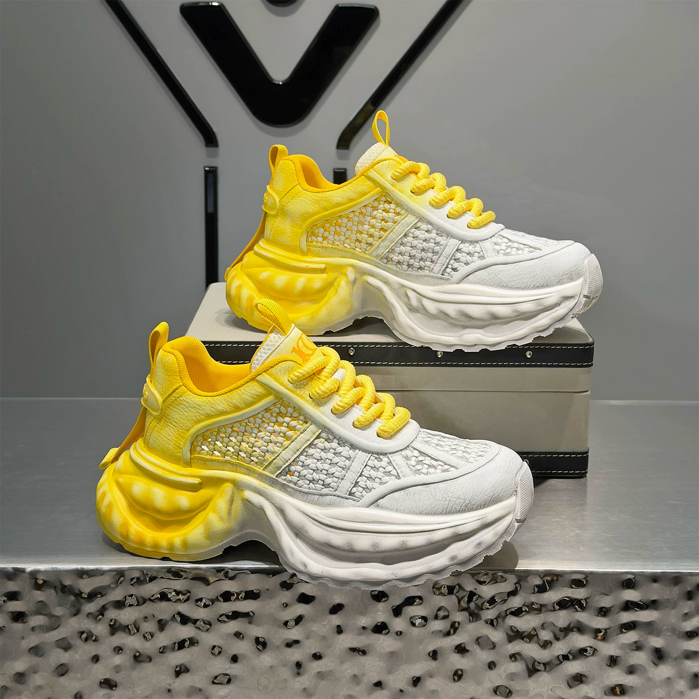 Men's Height-Increasing Platform Breathable Mesh Cut-Out Chunky Dad Sneakers Summer