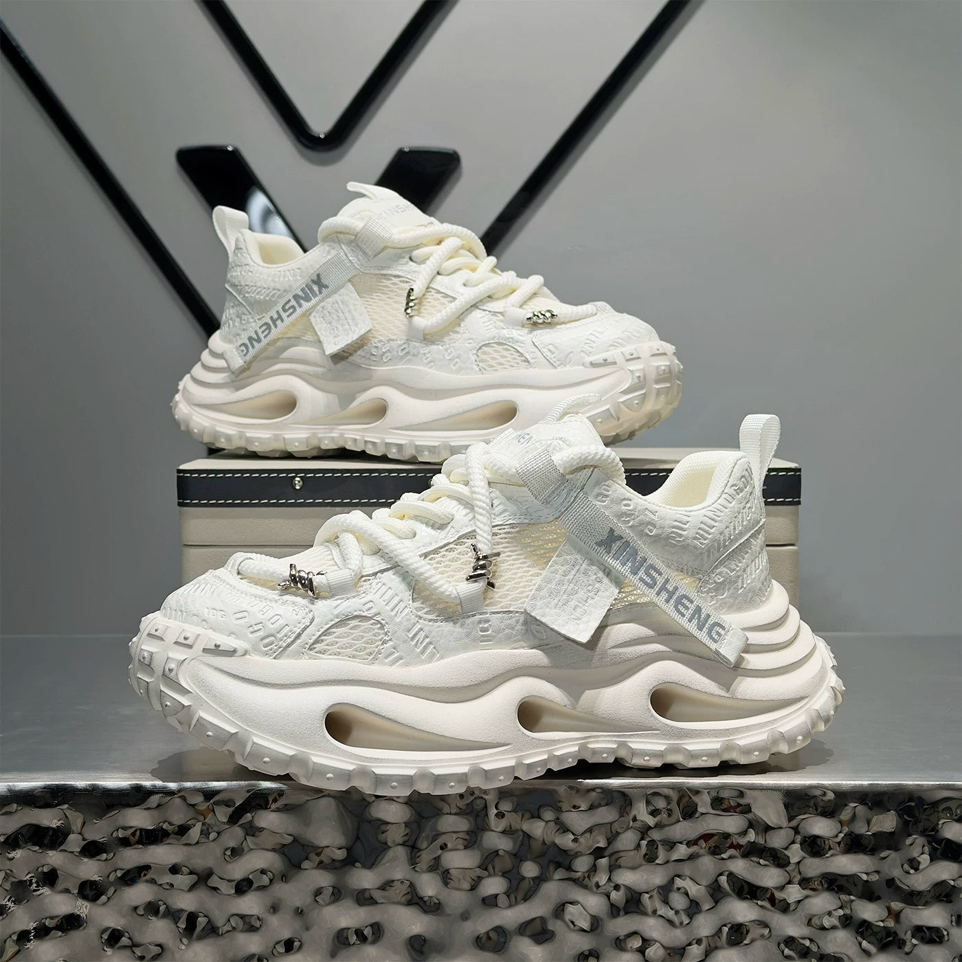 Men's Height-Increasing Breathable Mesh Cut-Out Plus Size Chunky Dad Sneakers Summer