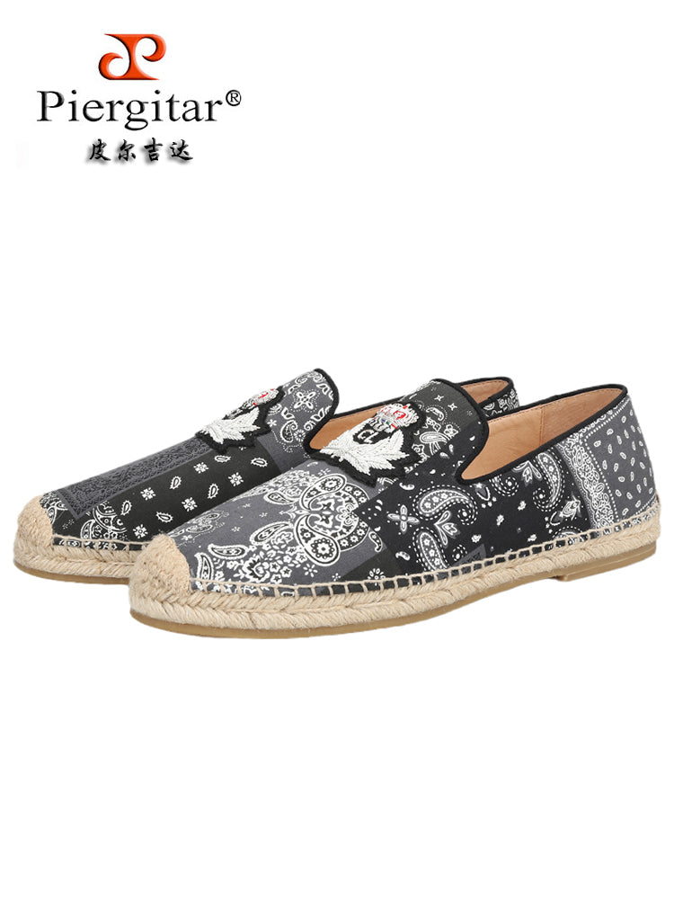High-end gray and black cashew flower men's straw woven shoes from European and American big brands CL, the same handmade Indian silk embroidered fisherman's shoes