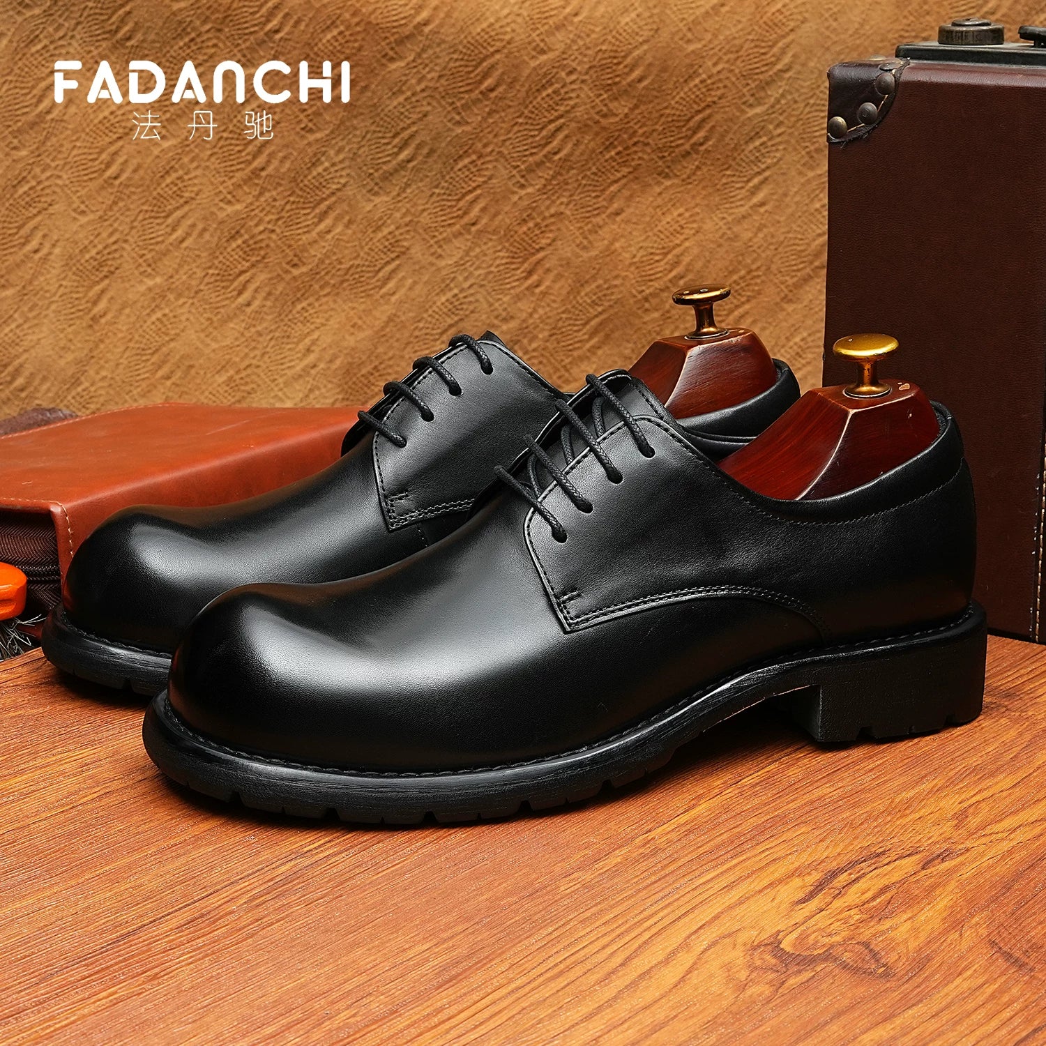 Men's Genuine Leather Derby Shoes, Round Toe