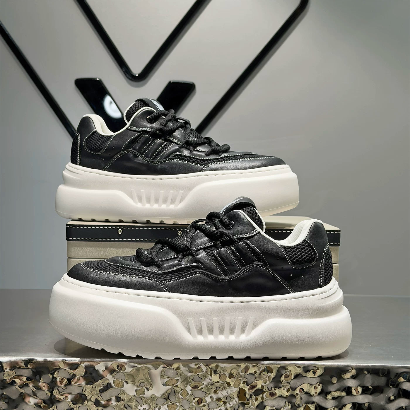 Men's Height-Increasing Platform Mesh Low-Top Trendy White Sneakers