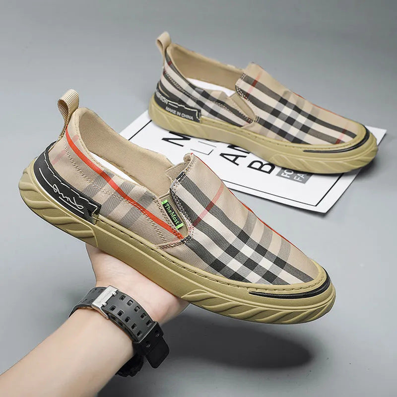 2024 new men's shoes summer breathable canvas shoes lazy shoes one foot ice silk cloth shoes men's casual driving shoes