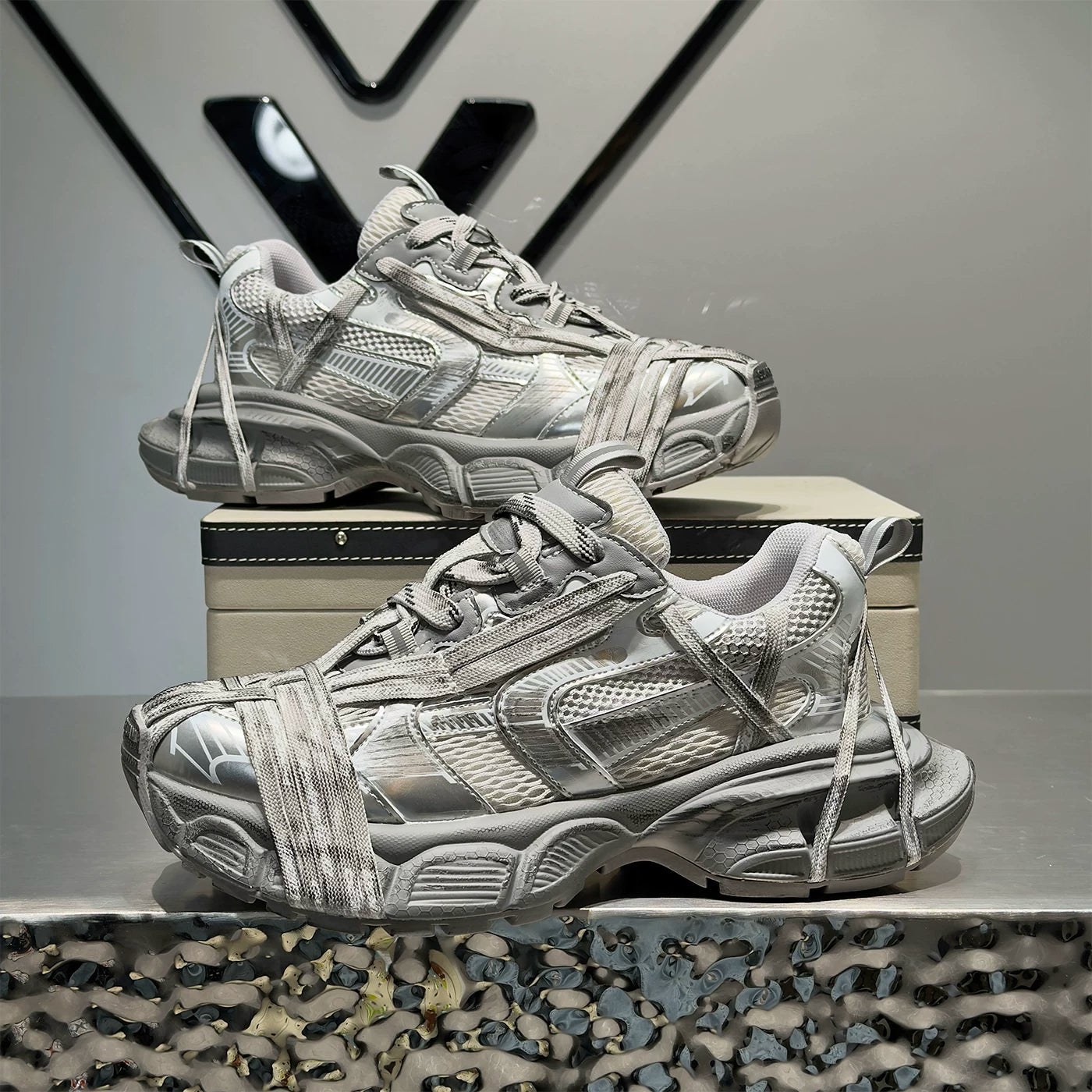 Men's Height-Increasing Platform Breathable Mesh Chunky Dad Sneakers 2026 Summer New