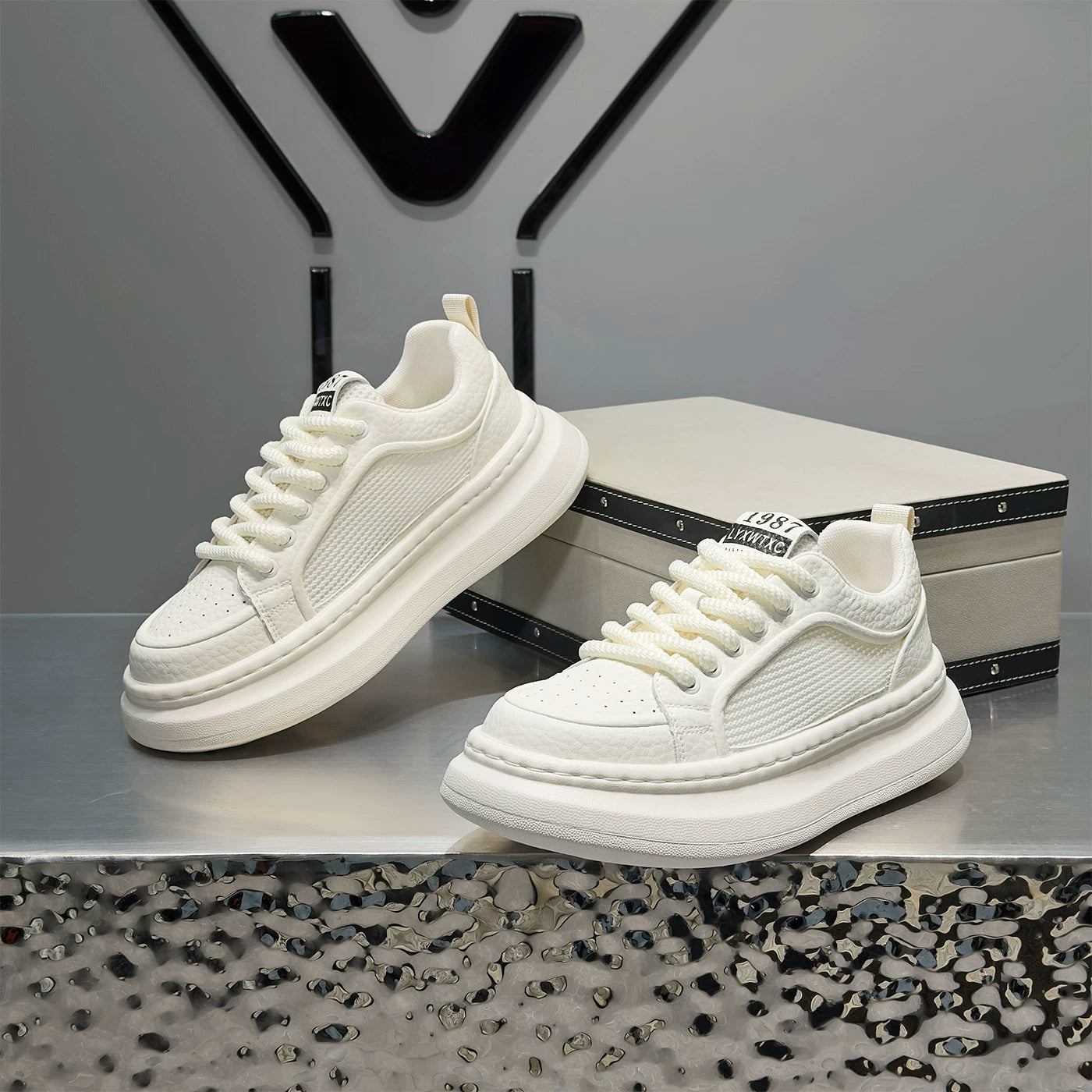 Men's Platform Breathable Low-Top Trendy White Sneakers New
