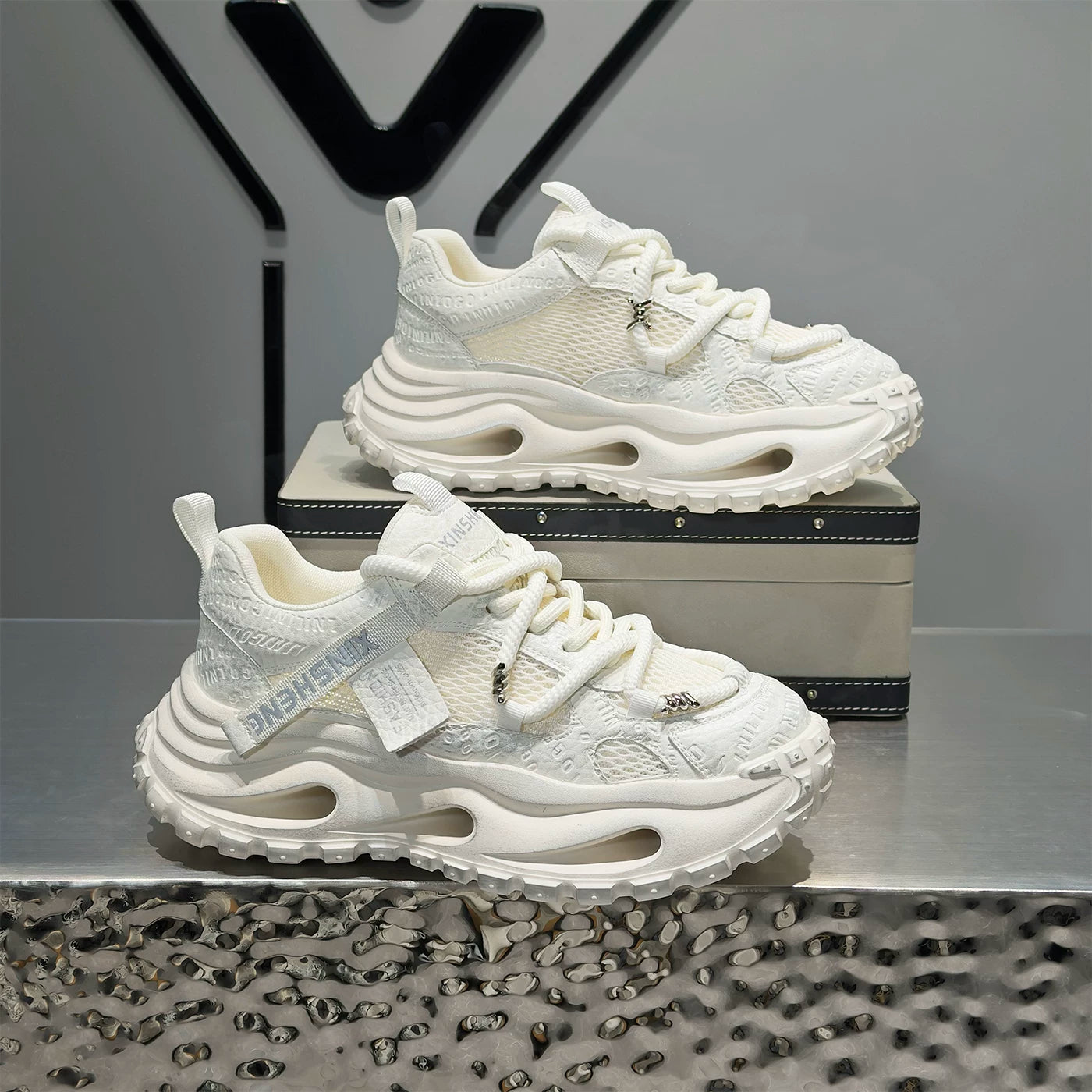 Men's Height-Increasing Breathable Mesh Cut-Out Plus Size Chunky Dad Sneakers Summer