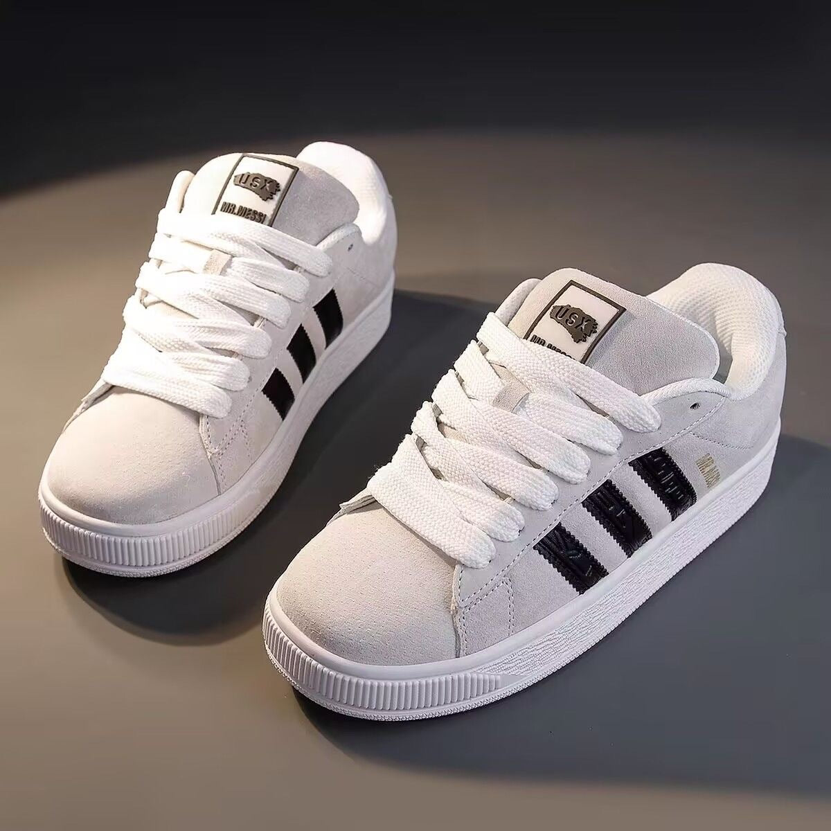 Classic Low-Top Retro Bread Shoes for Men and Women