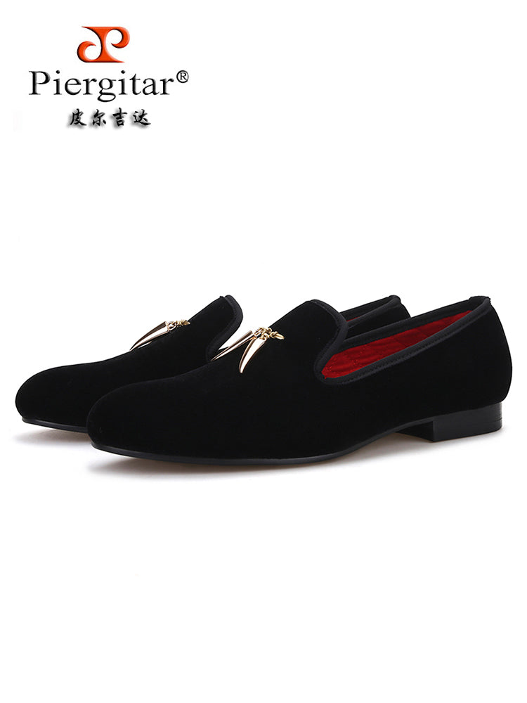 Classic imported velvet men's slip-ons paired with shark tooth metal tassel banquet style loafers