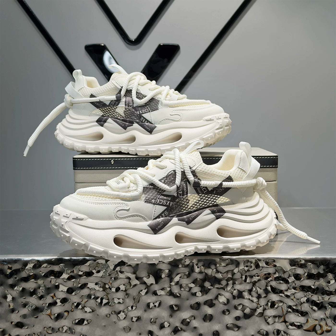 Men's Height-Increasing Platform Breathable Mesh Chunky Dad Sneakers 2026 Summer New