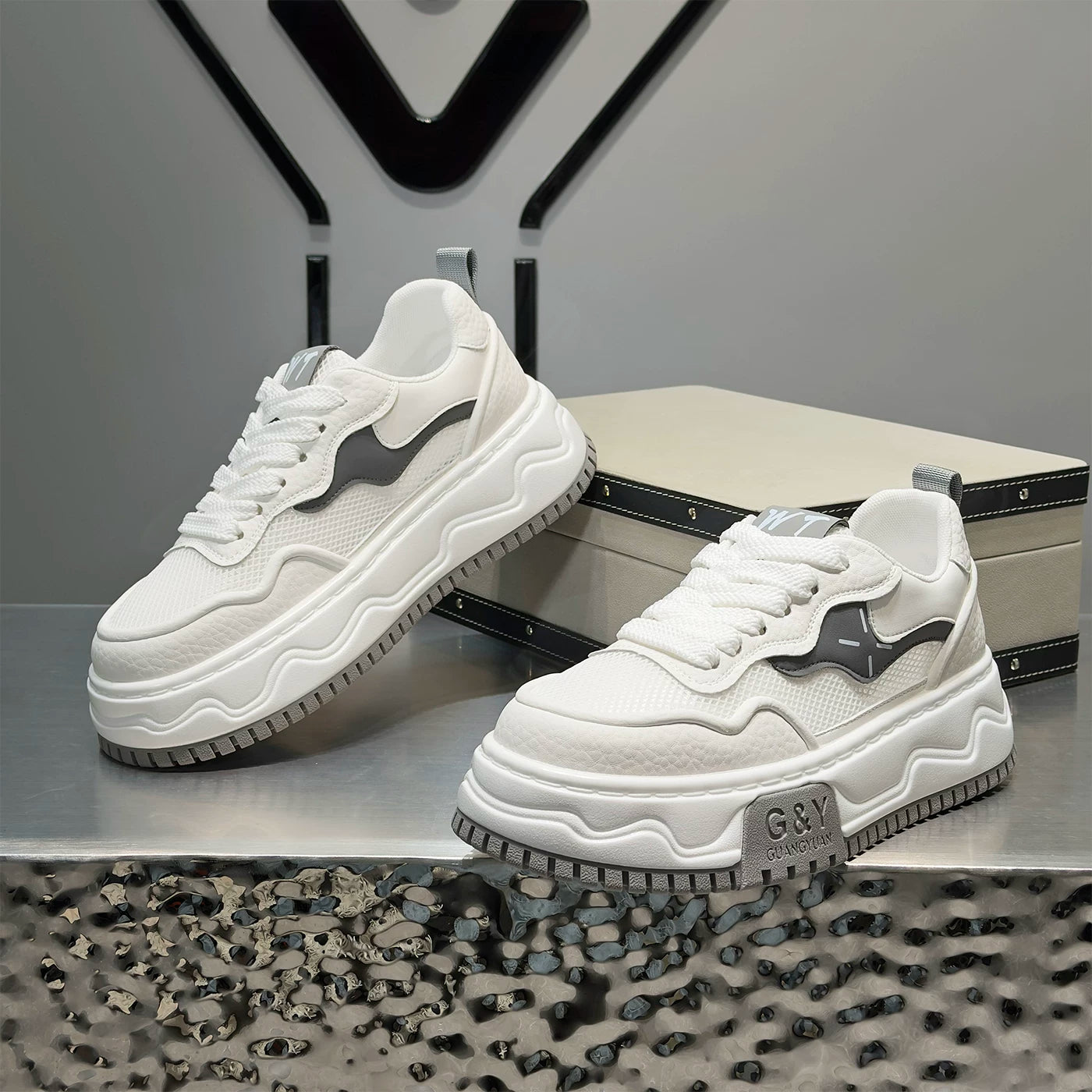 Men's Breathable Mesh Lace-Up Lightweight Trendy White Sneakers Spring