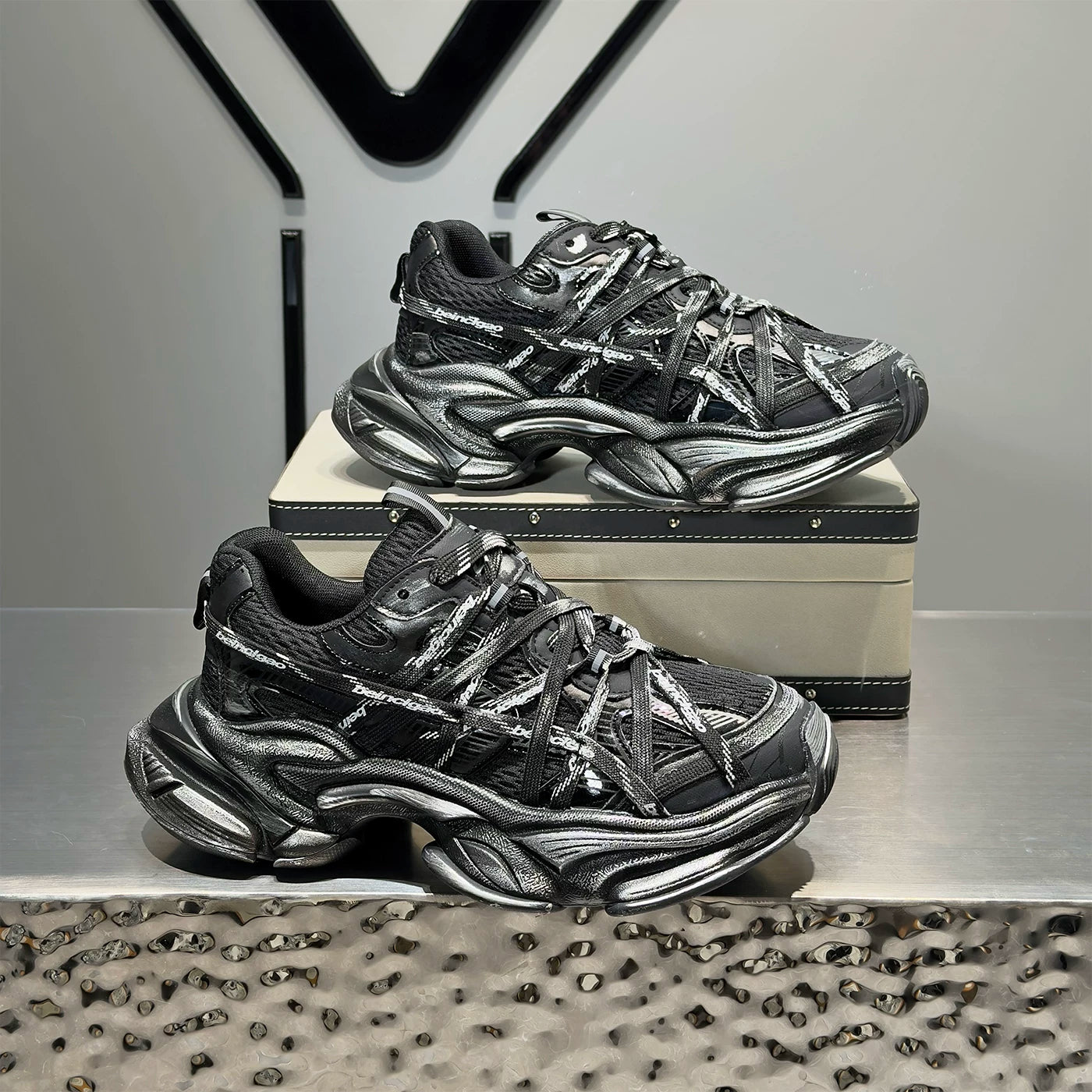 Men's Height-Increasing Platform Breathable Mesh Chunky Dad Sneakers 2026 Summer New