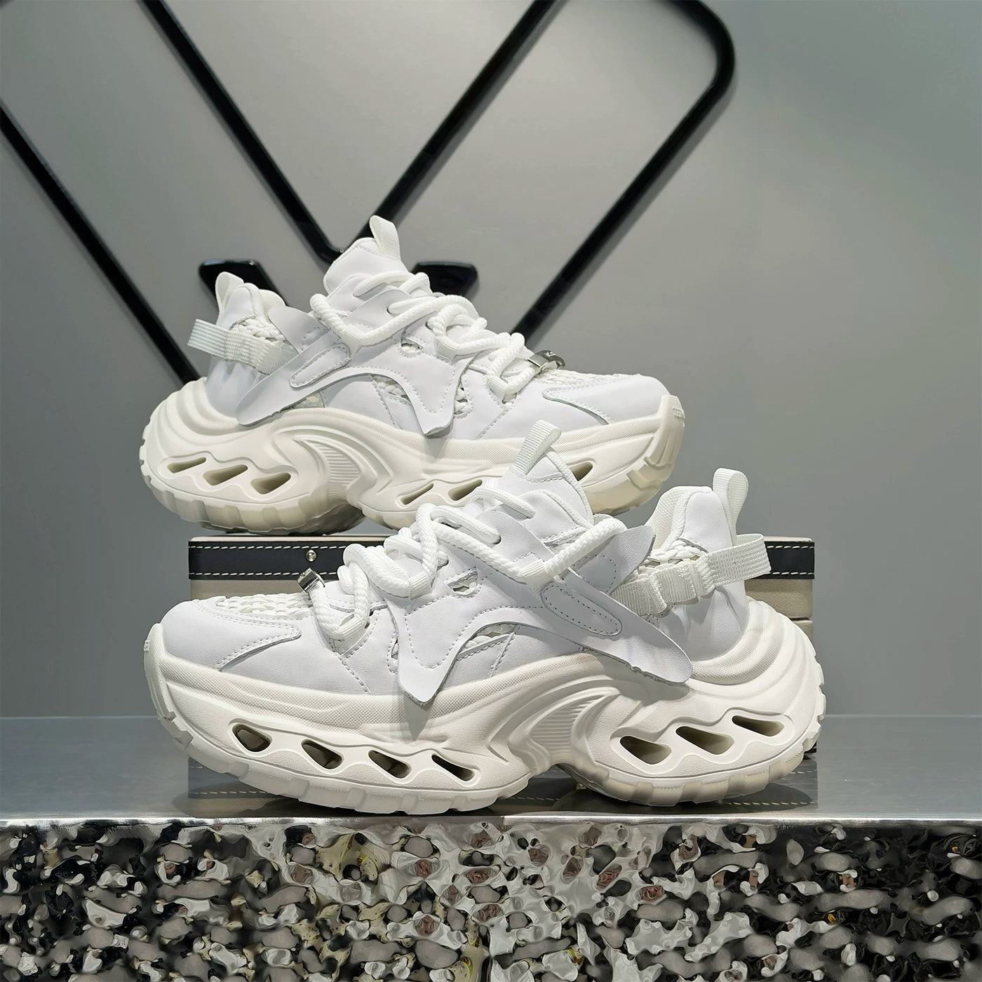 Men's Height-Increasing Platform Breathable Mesh Chunky Dad Sneakers 2026 Summer New
