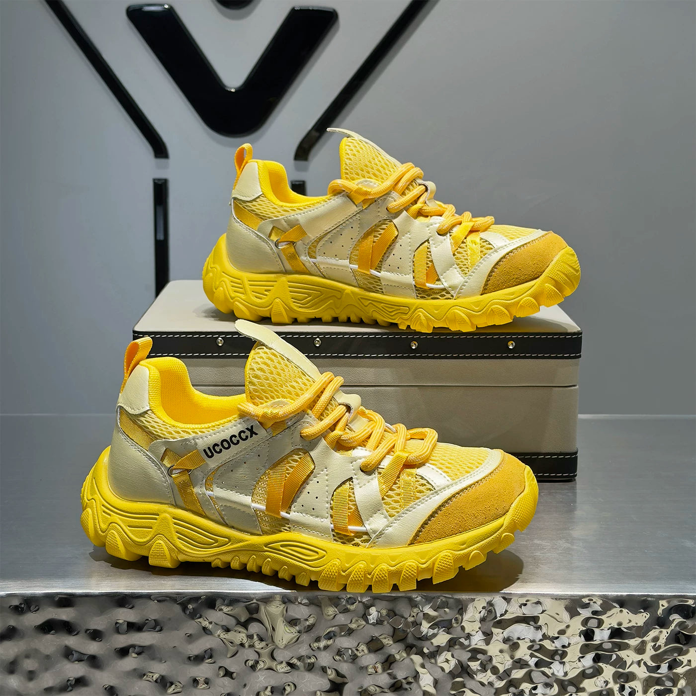Men's Breathable Athletic Sneakers Casual Summer New