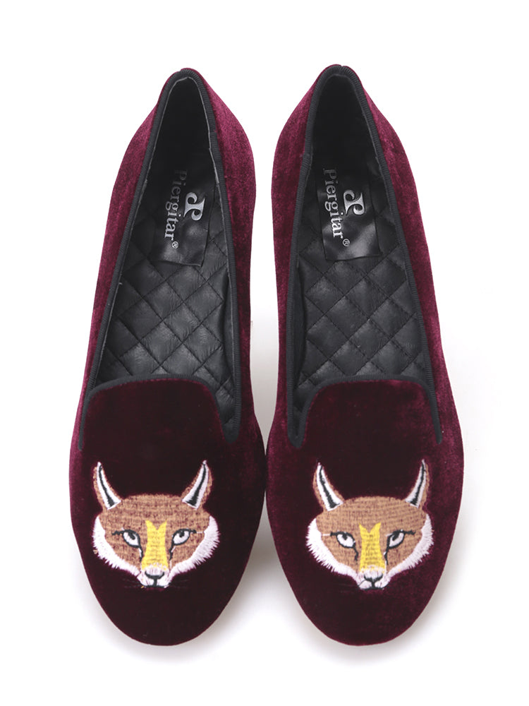 Velvet fox embroidered women's shoes European and American trend flat loafers British fashion comfortable velvet shoes