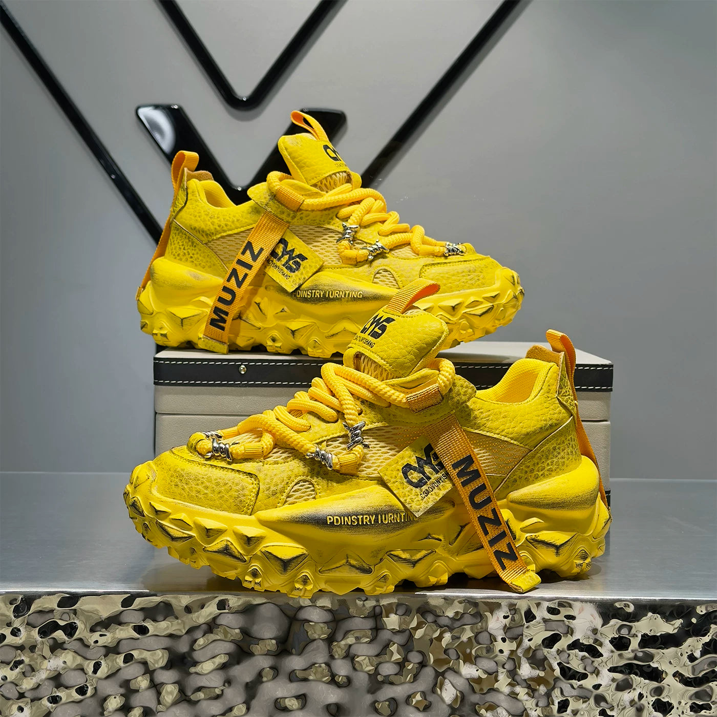 Men's Height-Increasing Retro Chunky Dad Sneakers 2026 Summer
