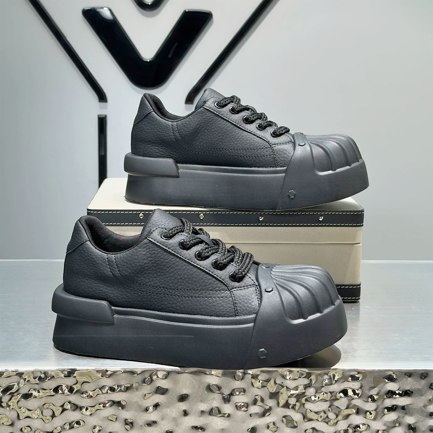 Men's Platform Low-Top Big-Toe Trendy Skate Shoes 2026 New