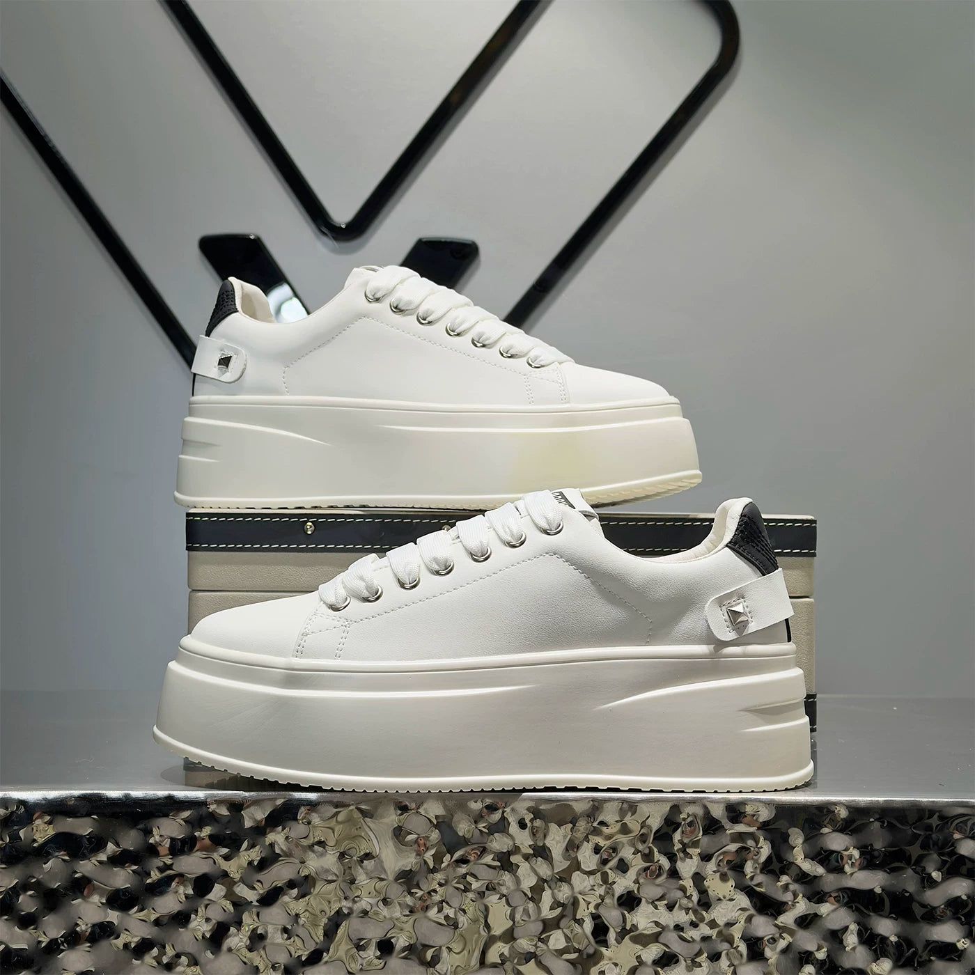 Men's Height-Increasing Platform Minimalist Trendy White Sneakers Spring New