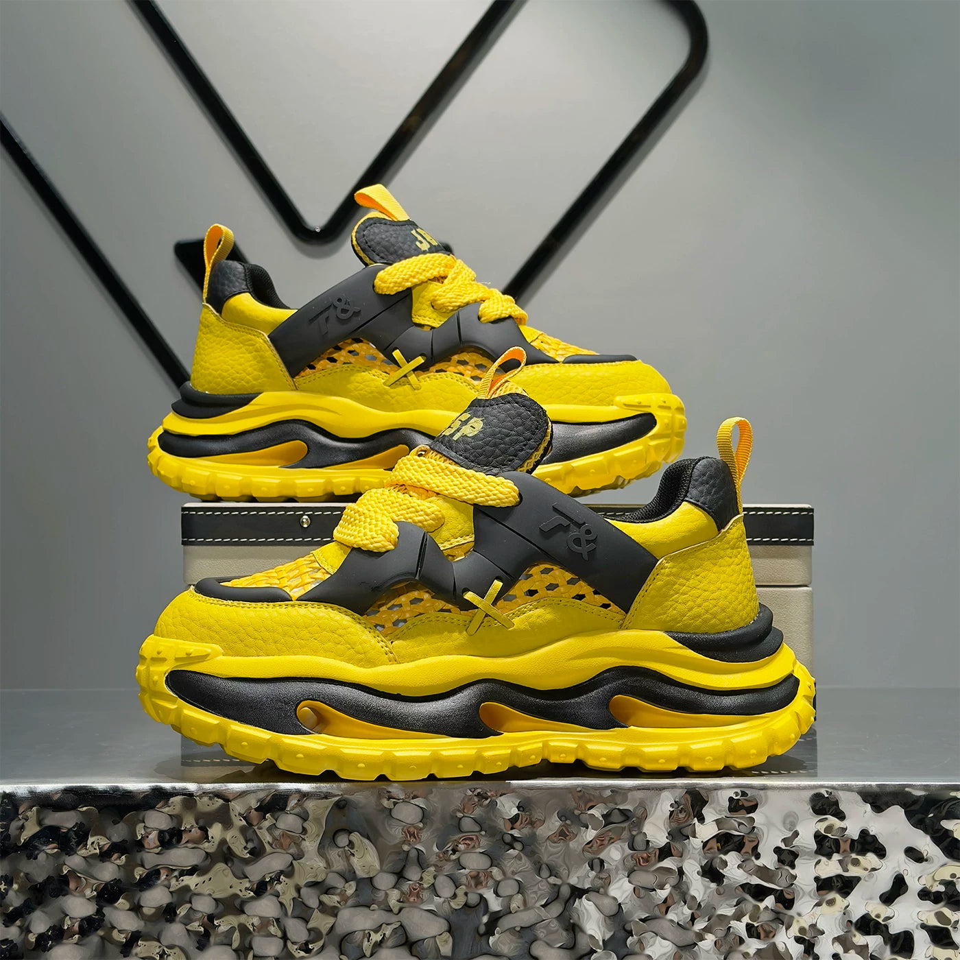 Men's Platform Breathable Cut-Out Outdoor Trendy Chunky Dad Sneakers Summer