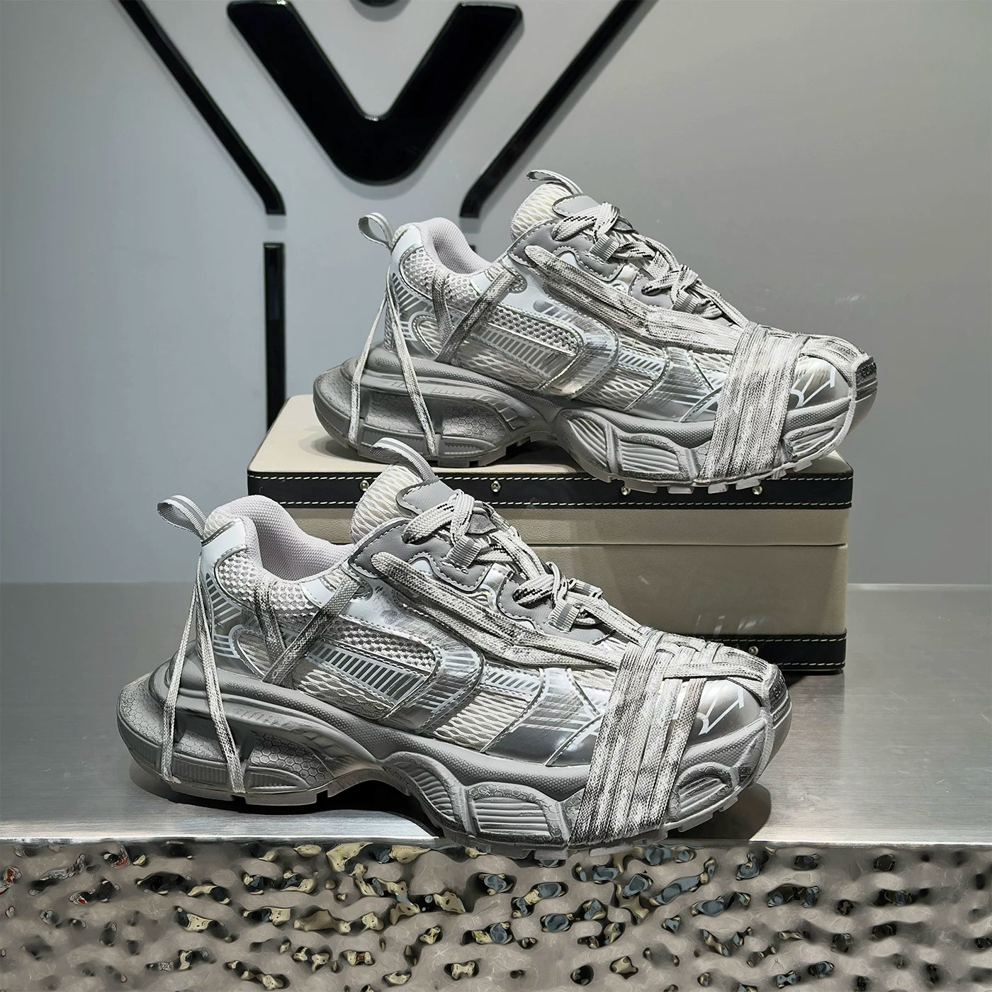 Men's Height-Increasing Platform Breathable Mesh Chunky Dad Sneakers 2026 Summer New