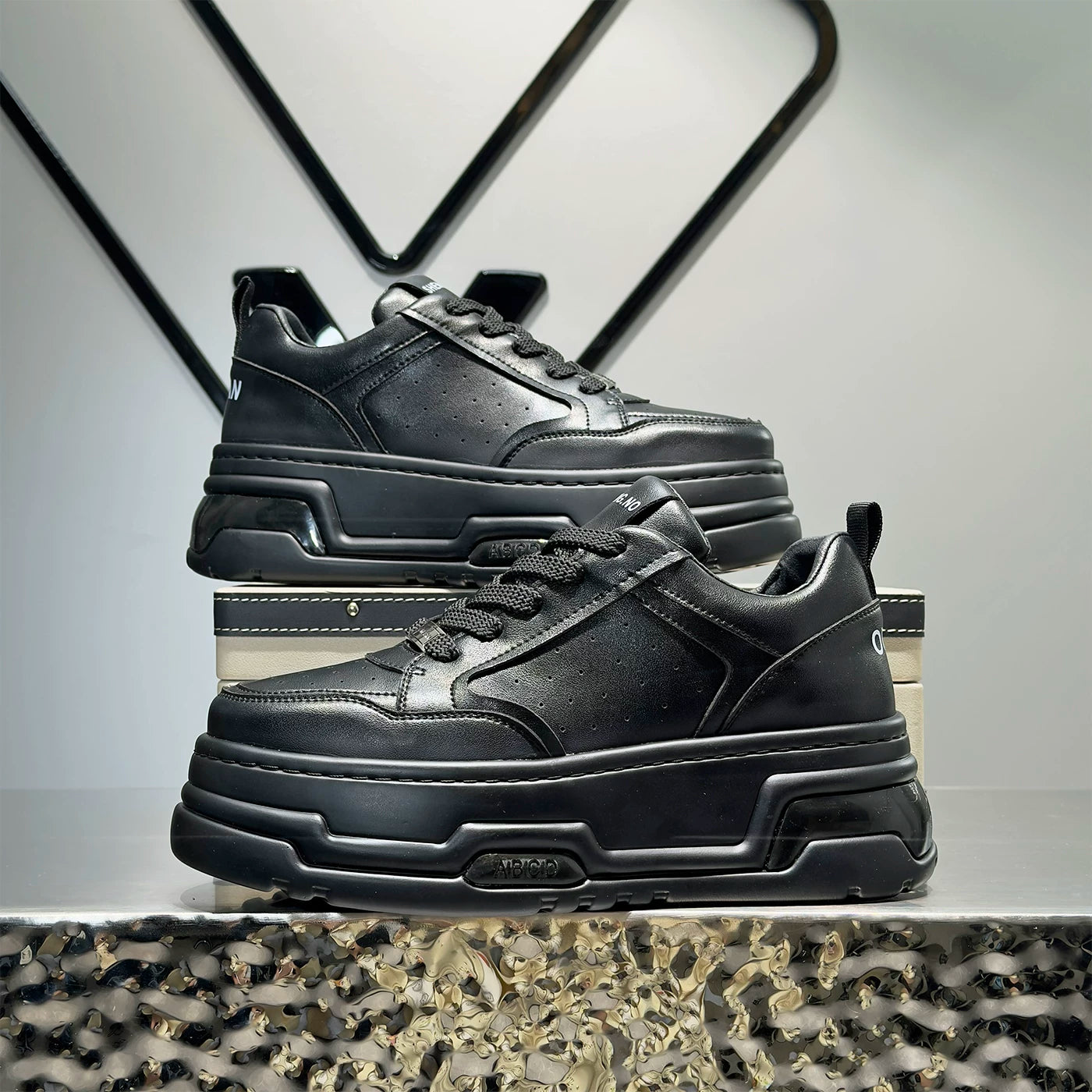 Men's Hidden-Wedge Platform Trendy Puffy Sneakers 2026 New