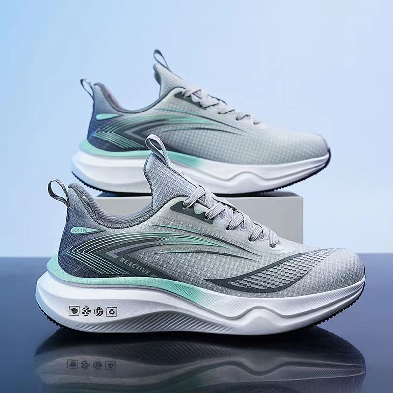 Men's spring/autumn new running shoes, high-elasticity ultra-lightweight athletic sneakers, non-slip breathable mesh casual sports shoes for men 3