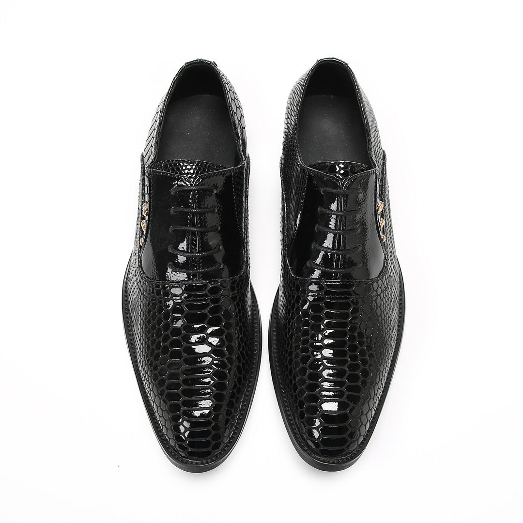 Italian men's shoes patent leather British style wedding shoes men's business dress leather shoes cowhide pointed bright leather derby shoes tide