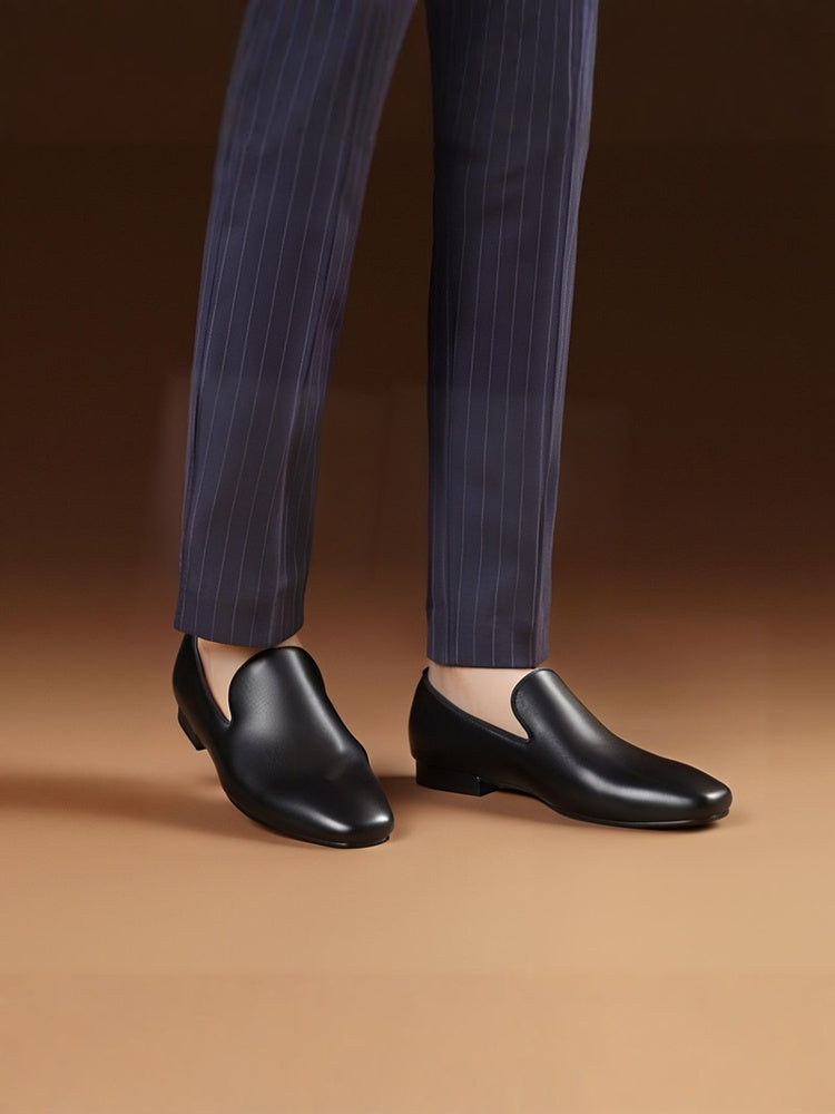Black and white first-layer cowhide men's loafers European and American classic small square toe one-leg red sole shoes are trendy and versatile