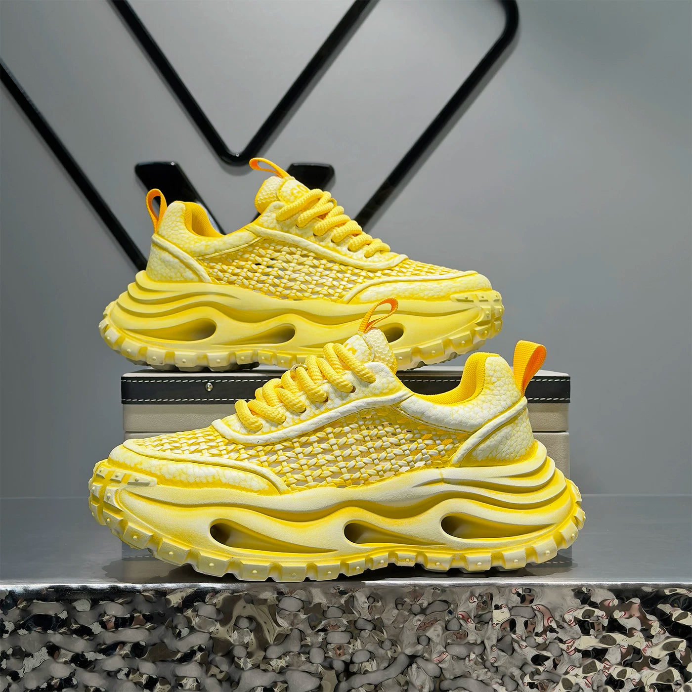 Men's Height-Increasing Platform Breathable Cut-Out Chunky Dad Sneakers 2026 Summer New