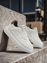 Men's 2026 new winter versatile trendy retro genuine leather white sneakers chunky sole height increasing athletic casual streetwear shoes