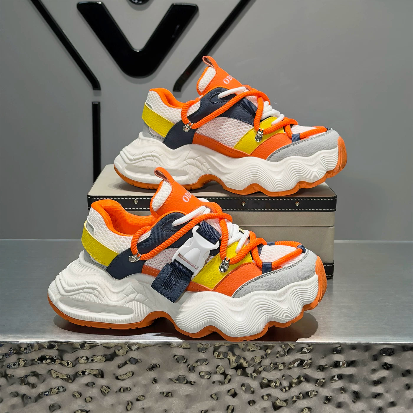 Men's Height-Increasing Platform Breathable Mesh Chunky Dad Sneakers 2026 Summer New