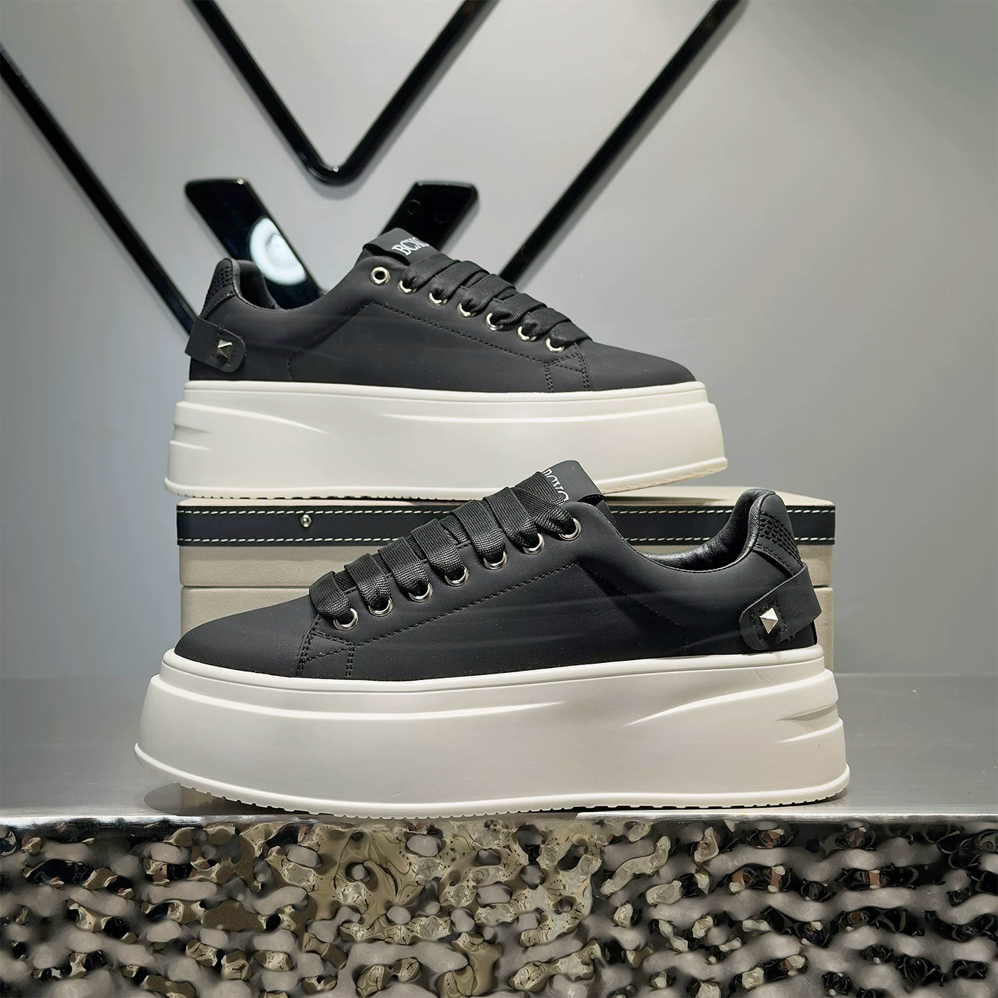 Men's Height-Increasing Platform Minimalist Trendy White Sneakers Spring New