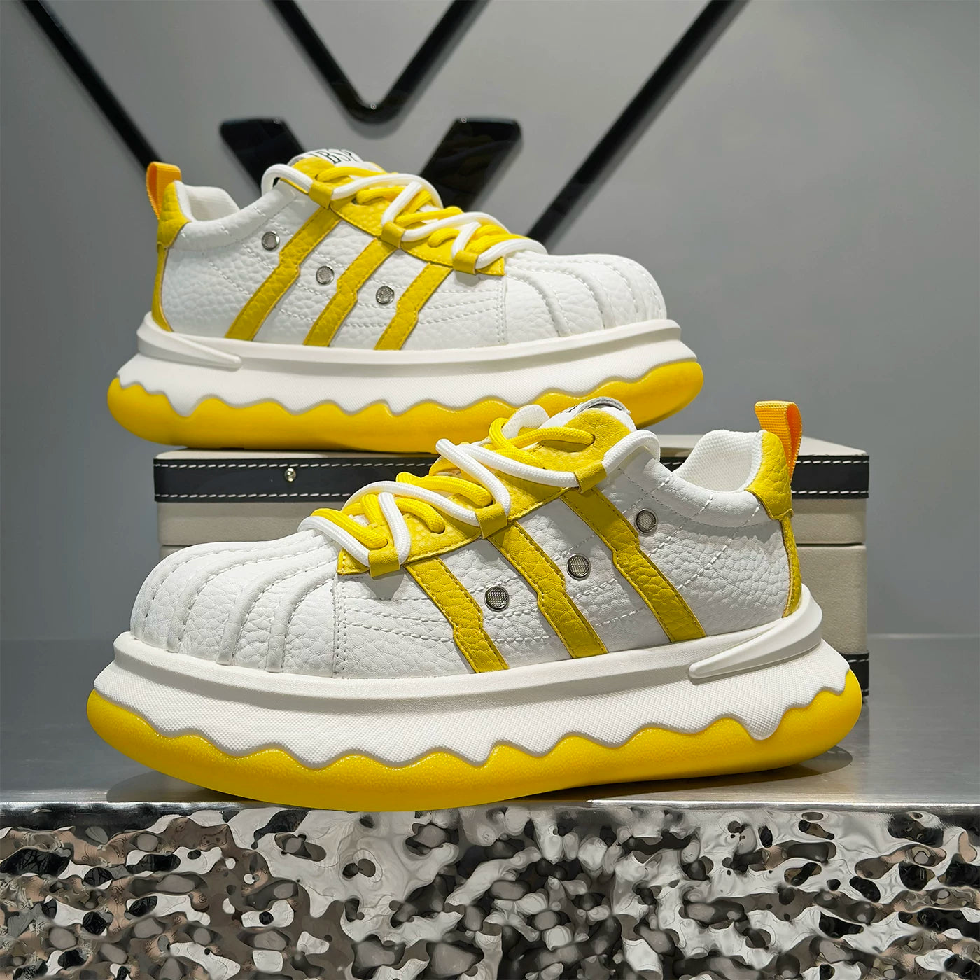 Men's Height-Increasing Platform Lace-Up Low-Top Shell-Toe White Sneakers New