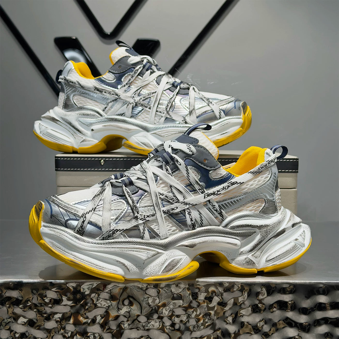 Men's Height-Increasing Platform Breathable Mesh Chunky Dad Sneakers 2026 Summer New