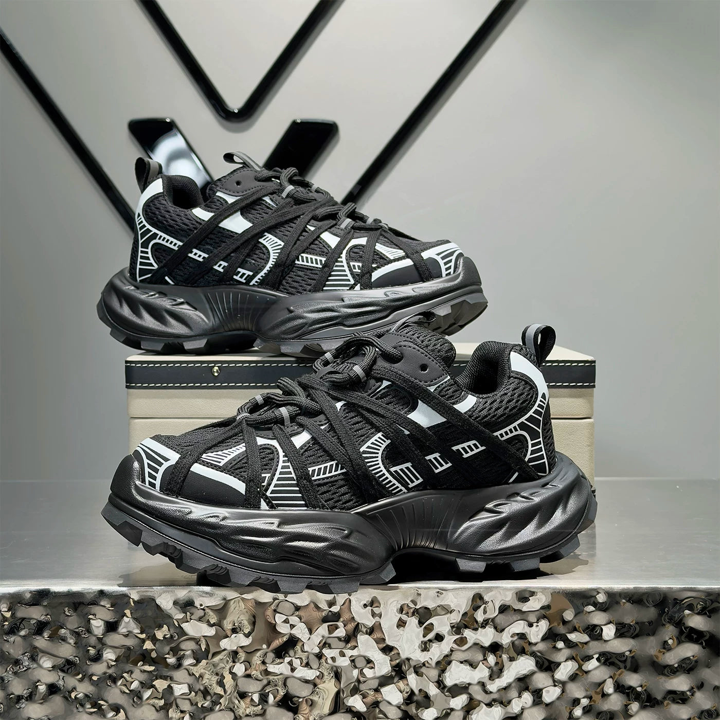 Men's Height-Increasing Platform Breathable Non-Slip Chunky Dad Sneakers 2026 Summer New