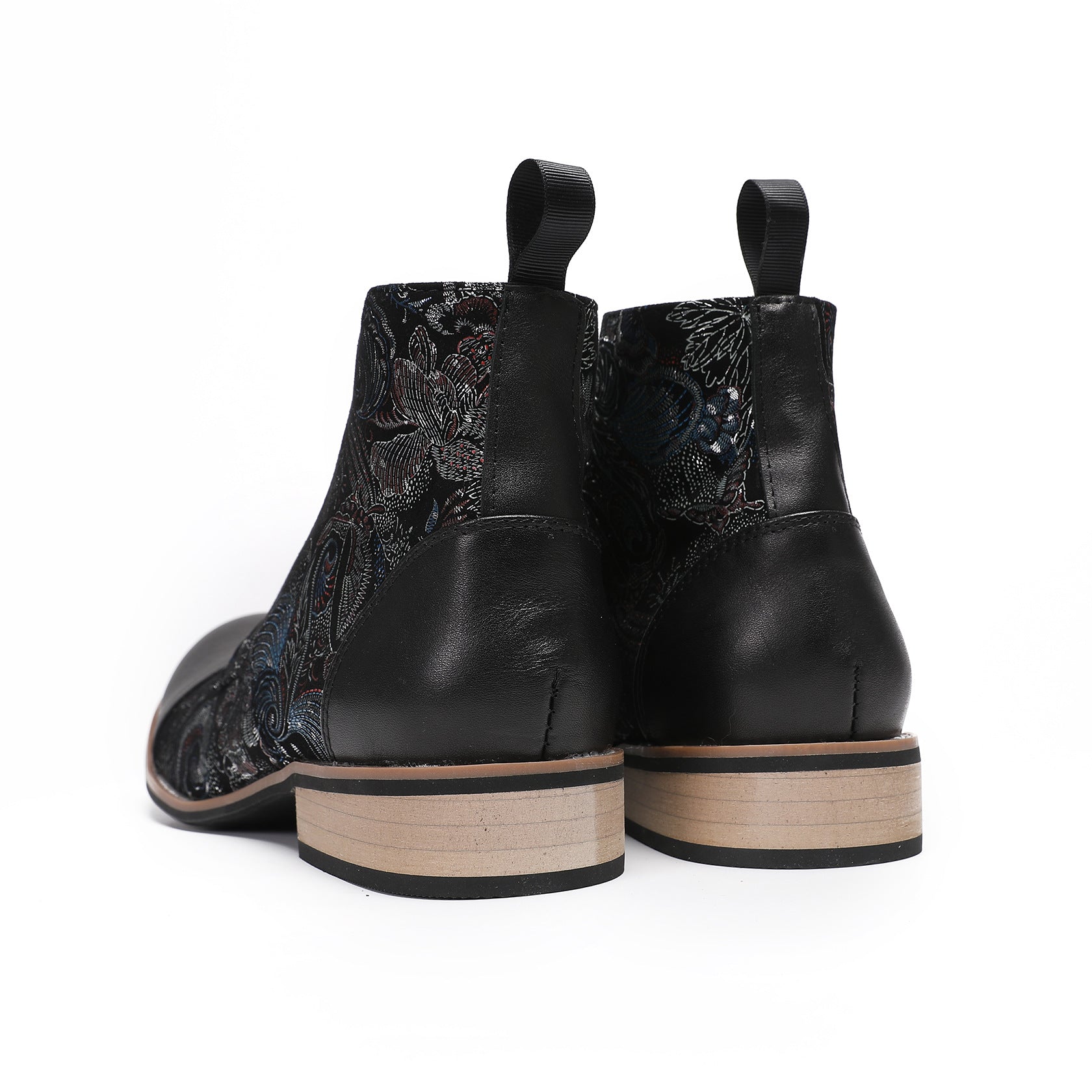 Men's Black Boots – Embroidered, Retro