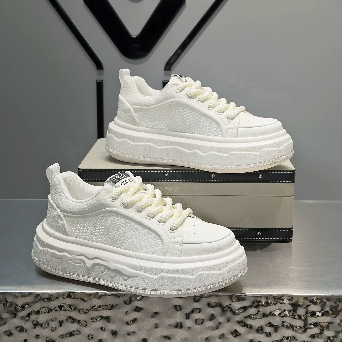 Men's Height-Increasing Platform Breathable Mesh Cut-Out White Sneakers Summer New