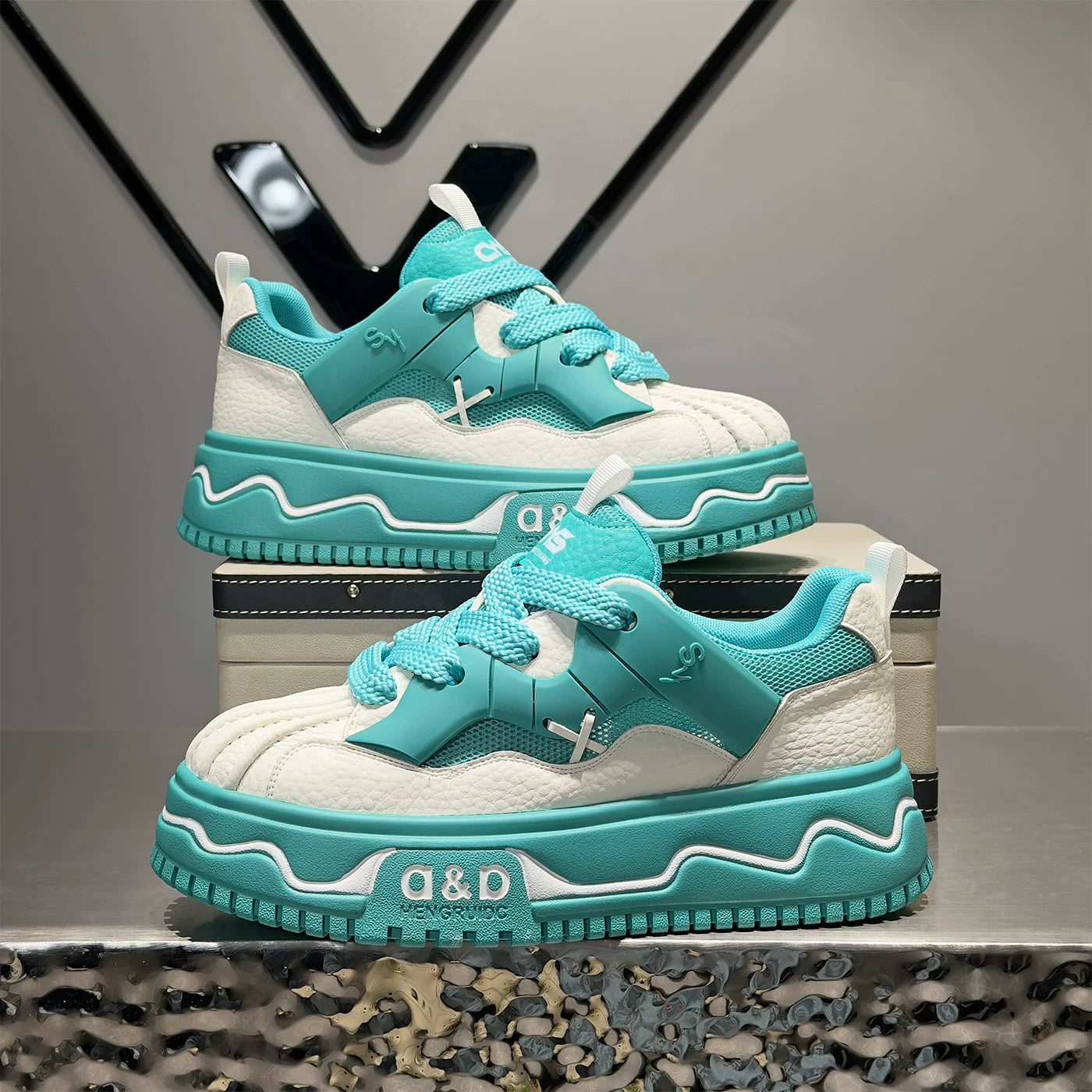 Men's Platform Breathable Mesh Low-Top Trendy Skate Shoes 2026 Summer New