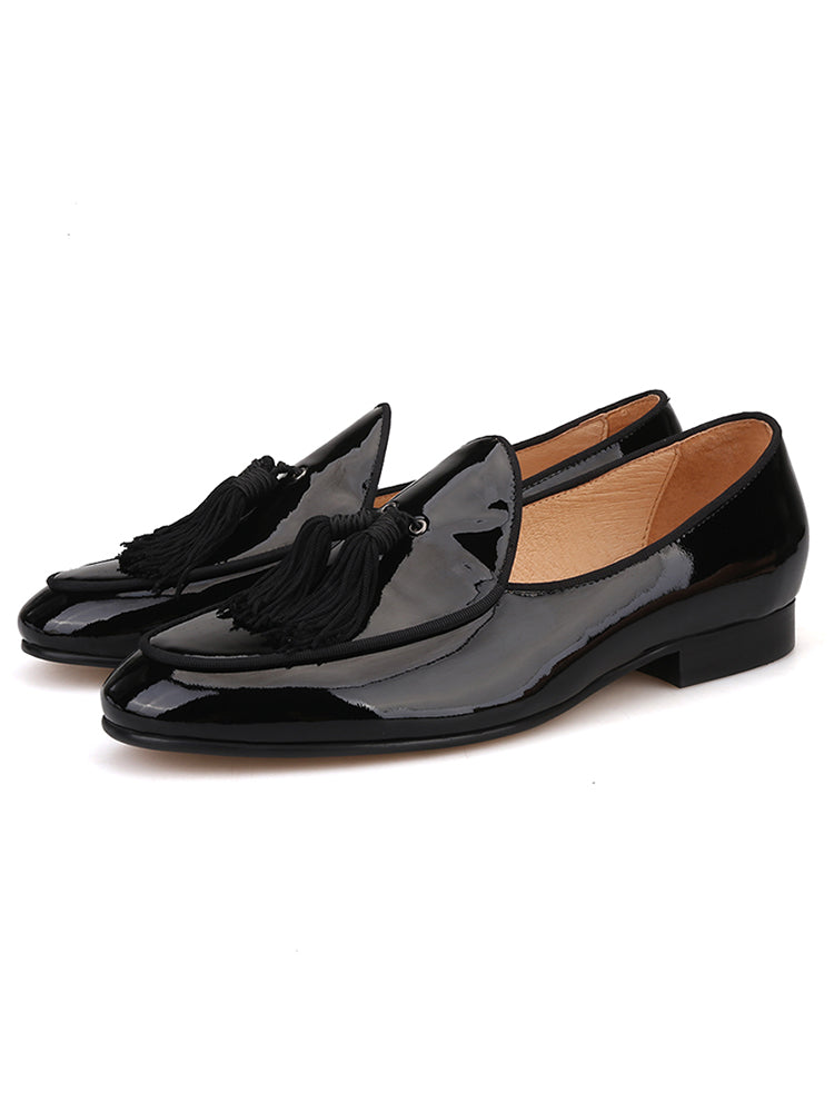 European and American trend two-color patent leather men's loafers handmade tassel slip-on yuppie shoes wedding banquet formal large size shoes