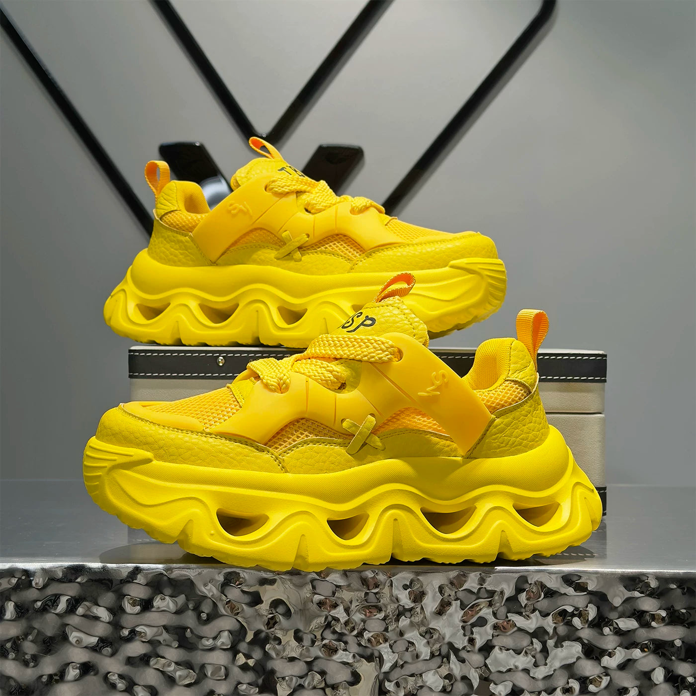 Men's Height-Increasing Platform Breathable Mesh Trendy Chunky Dad Sneakers 2026 Summer