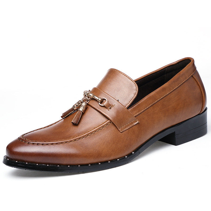 business suits lazy shoes round head England