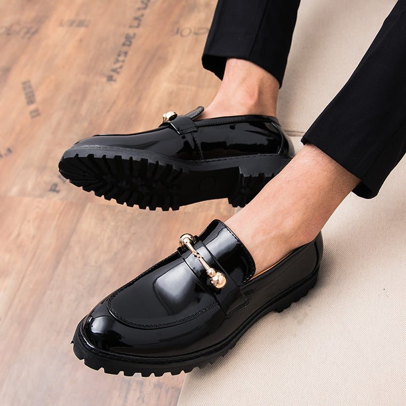 2023 winter new low-top shiny men's shoes British men's pointed toe business casual leather shoes hair stylist cotton leather shoes