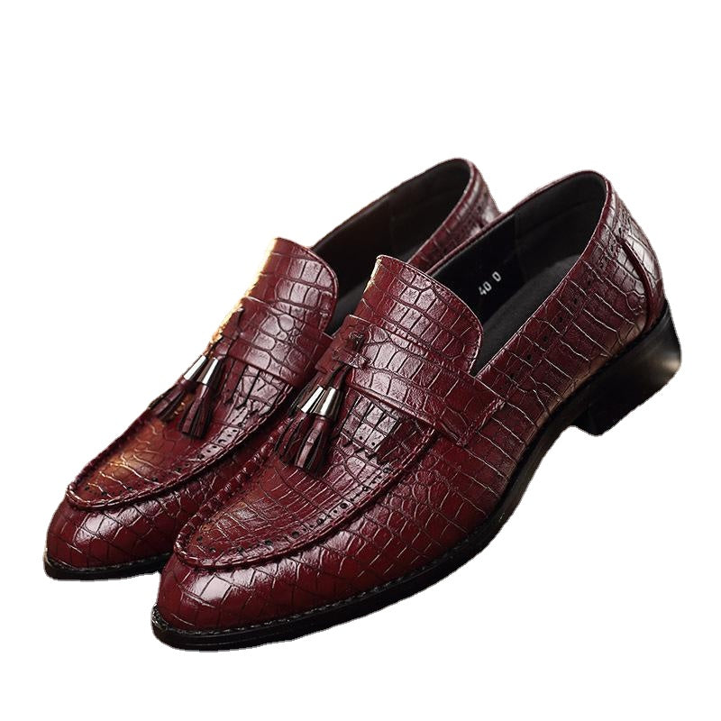 Business and leisure pattern able tasseled