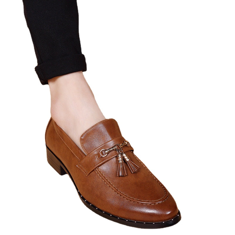 business suits lazy shoes round head England