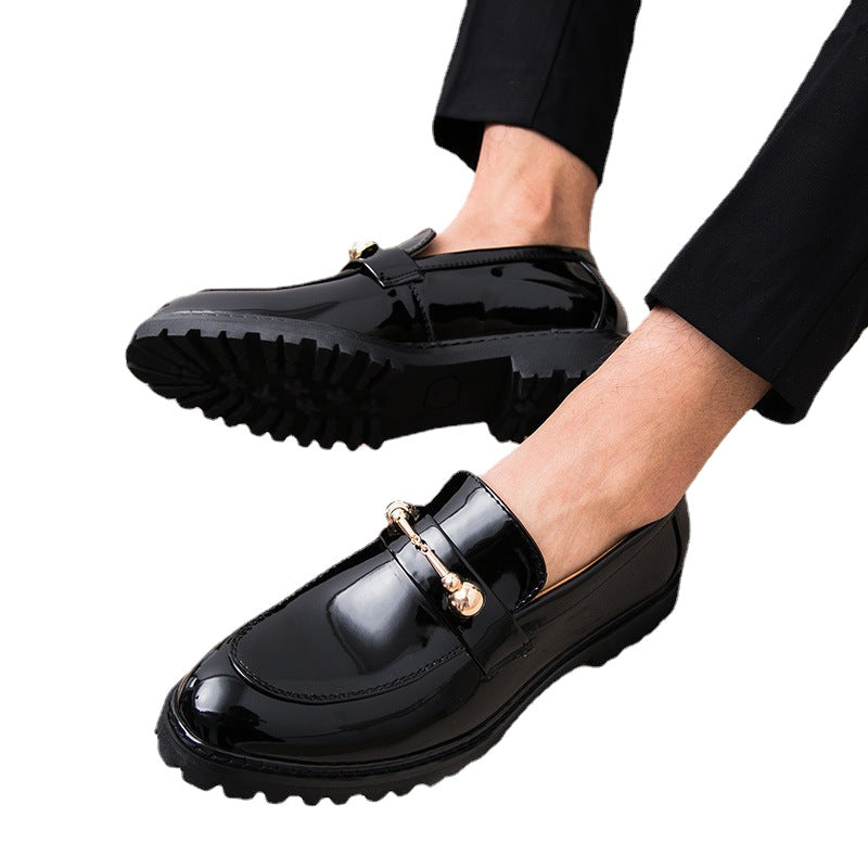 2023 winter new low-top shiny men's shoes British men's pointed toe business casual leather shoes hair stylist cotton leather shoes