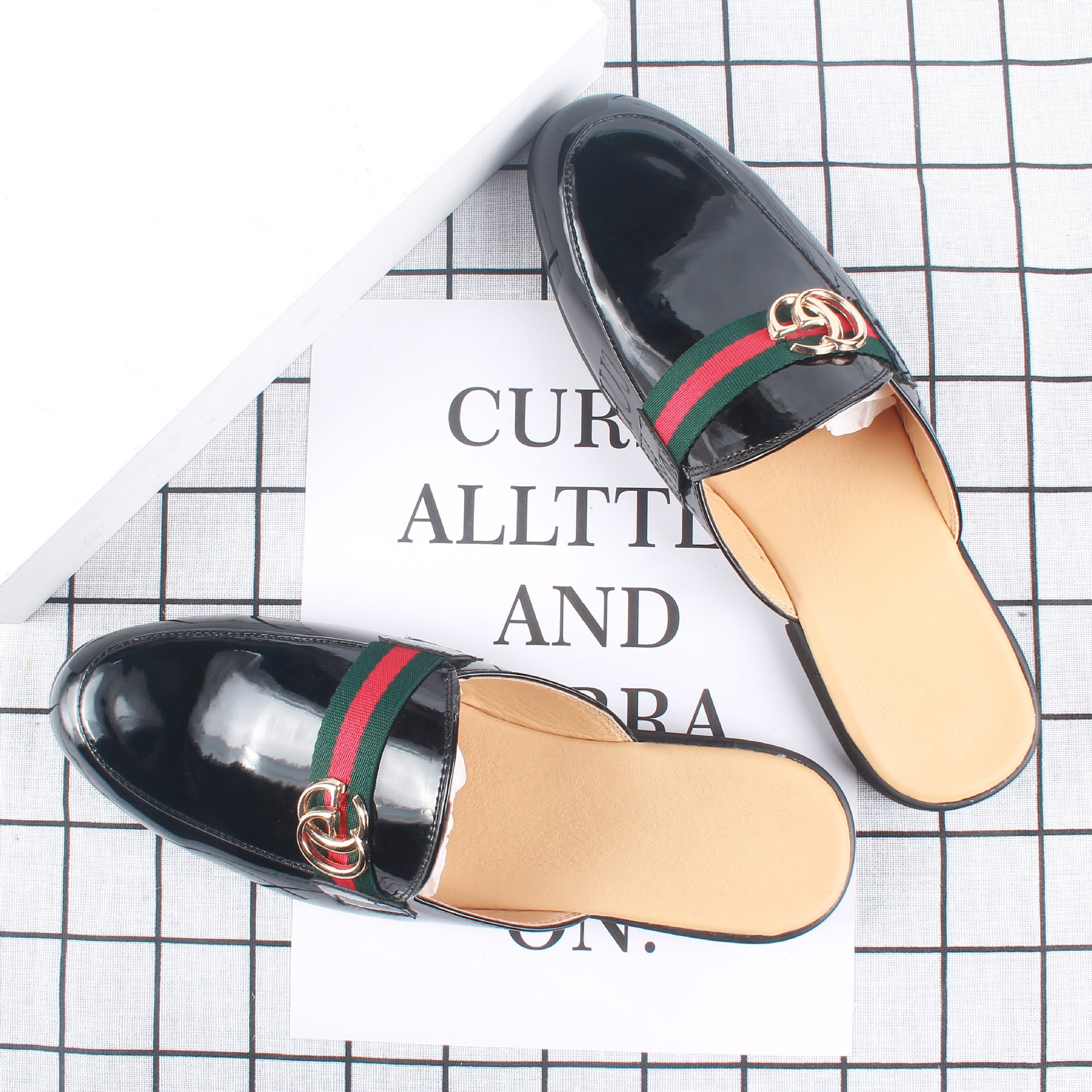 Men's Half Slippers Summer Cool Outer Wear Men's Leather Slippers 2023 New British Style Closed Toe Buckle without Heel Trendy Men's Shoes