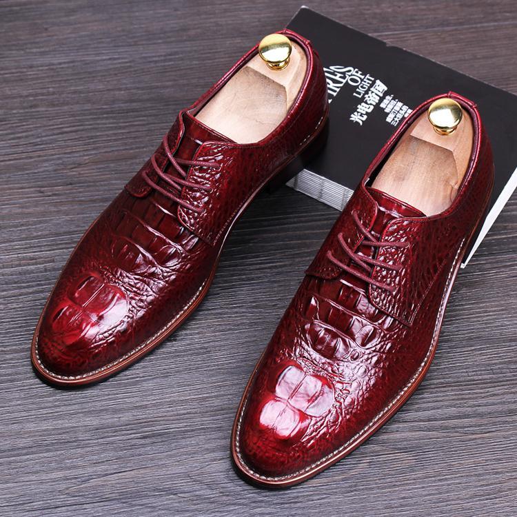 Men's pointed leather shoes Business dress Men's shoes lace