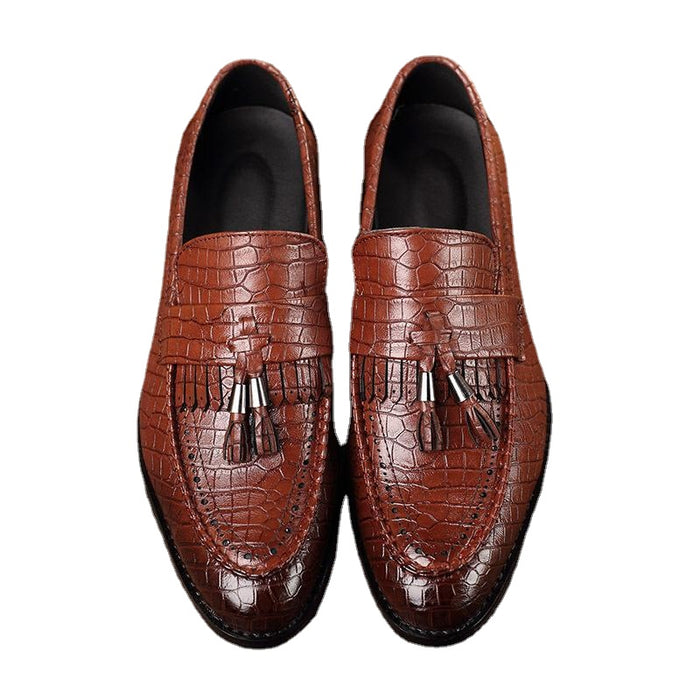 Business and leisure pattern able tasseled