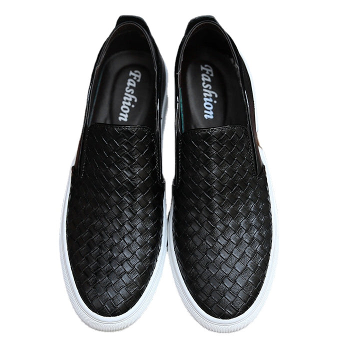 Fashion brand loafers men&#039;s autumn 2021 new England woven breathable Korean casual shoes leather pedal shoes.