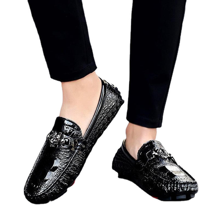 spring new large tiger head buckle white Doudou shoes, fashionable and versatile