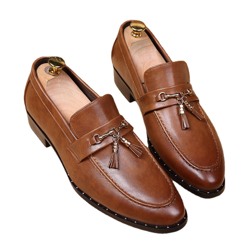 business suits lazy shoes round head England